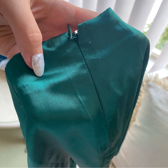 SHEIN Green Satin Slit Mini Skirt - Picture 6 of 8